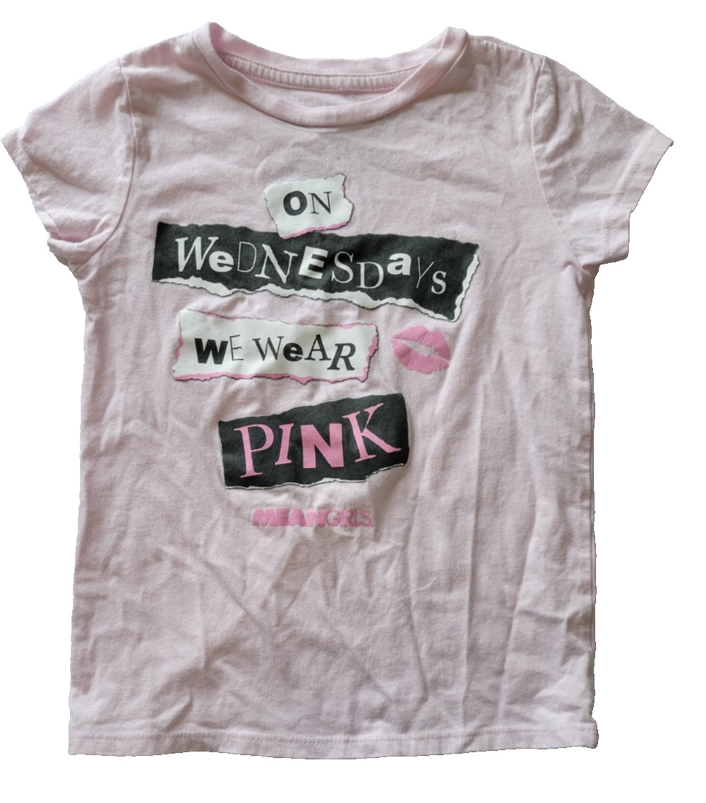 Mean Girls Girls M Pink On Wednesdays We Wear Pink Graphic T-Shirt